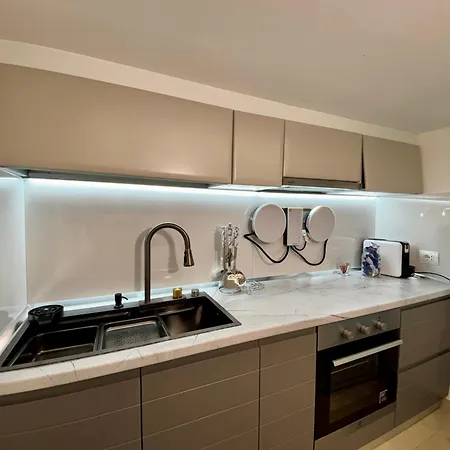 Bel Mare 1 Apartment *